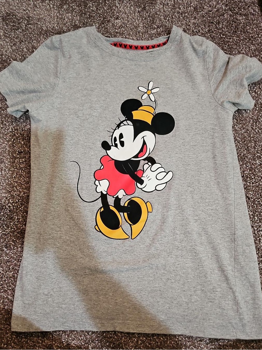 Disney Grey Minnie Mouse Yellow Flower Pot Hat Shirt